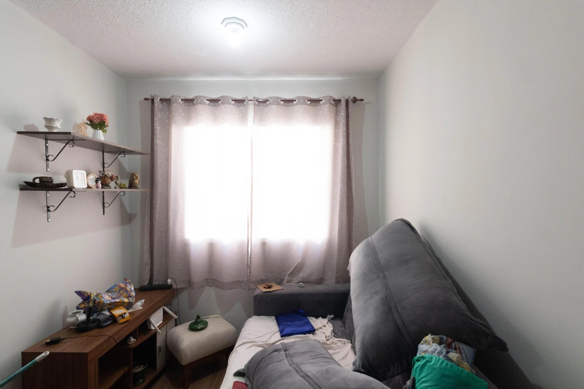 2-bedroom apartment in a building with a gym — photo 43