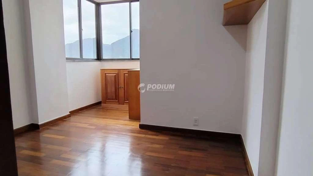 4-bedroom apartment with sauna in the building and 180 m² — photo 16
