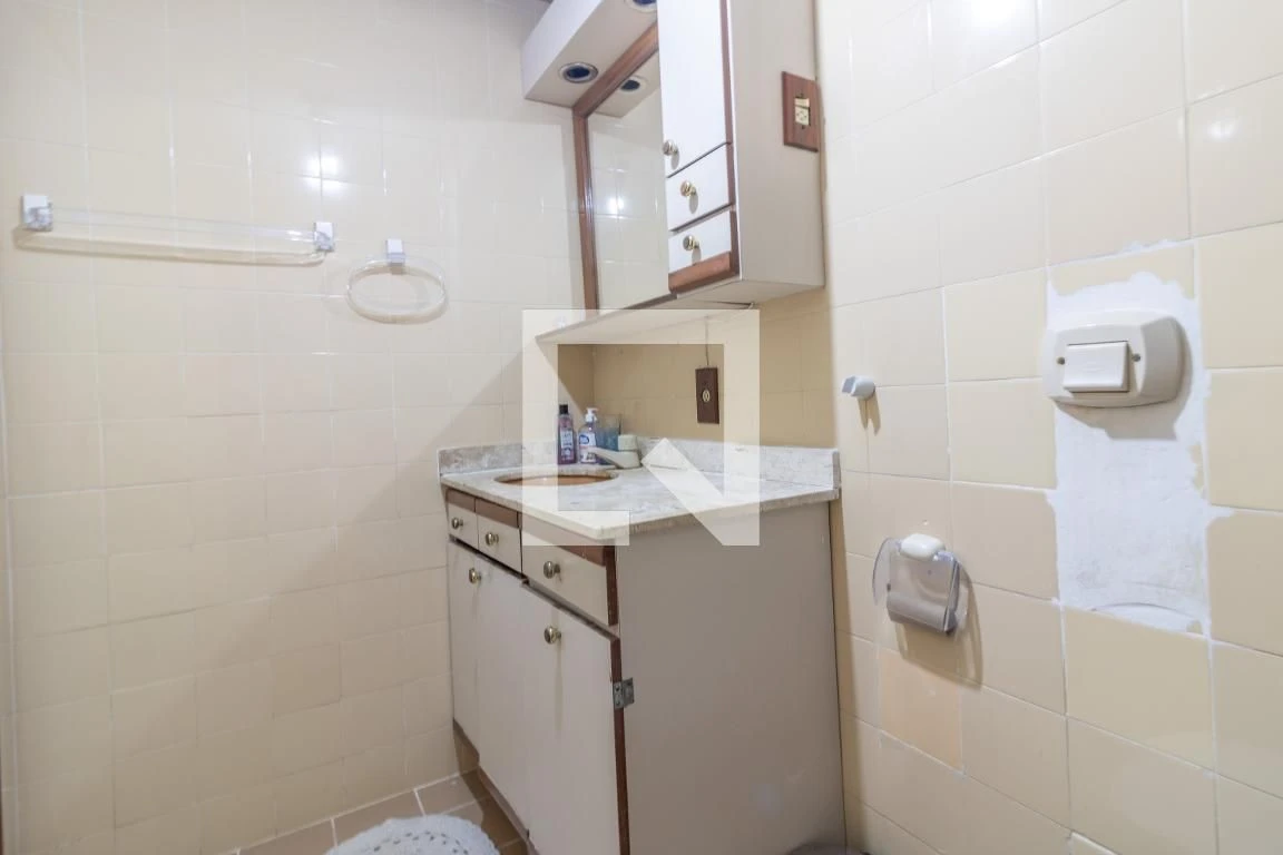 Apartamento mobiliado com 2 quartos e varanda — photo 15