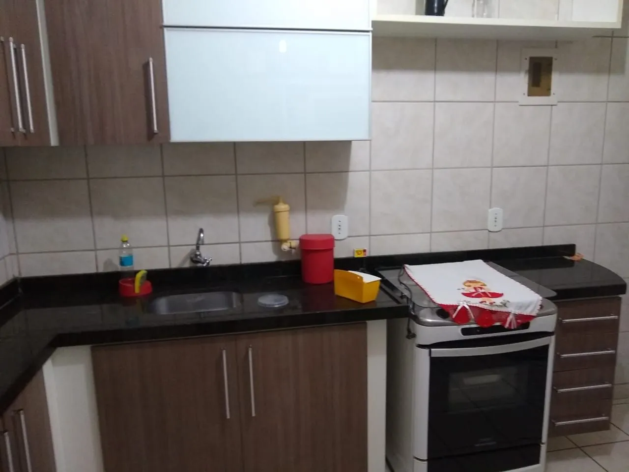 Квартира з 4 спальнями та пральною машиною — photo 2