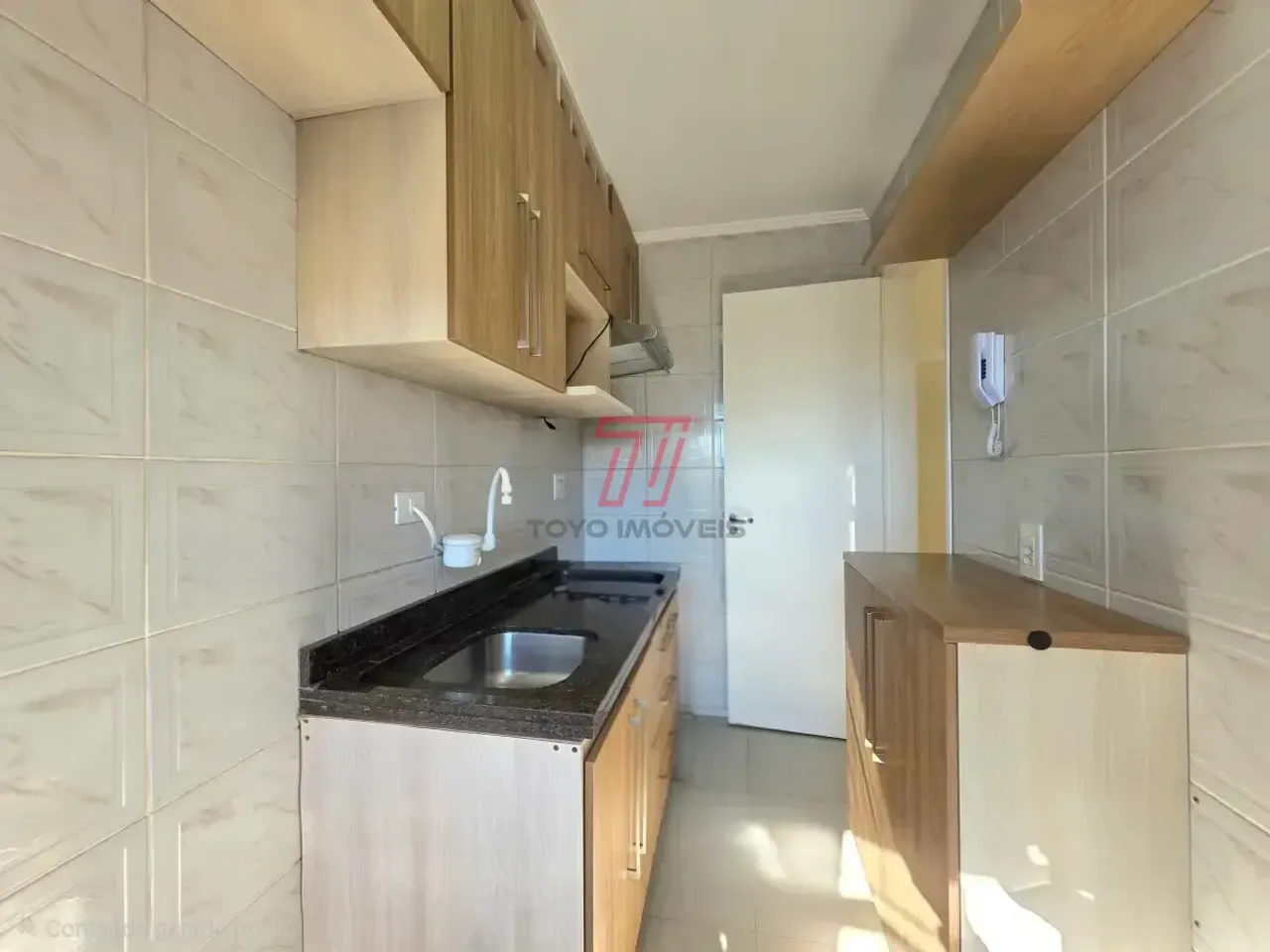 Unfurnished 3-bedroom apartment with 1 parking space — photo 19
