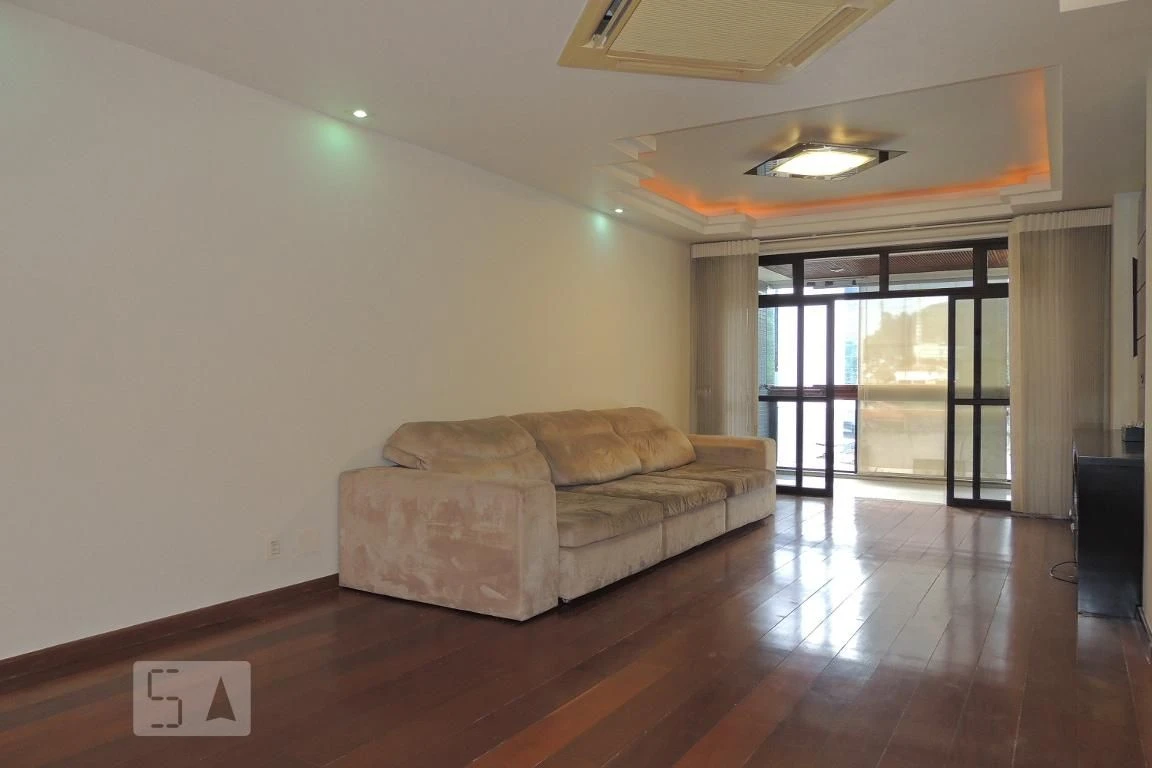 Apartamento de 4 quartos com janelas do piso ao teto — photo 16