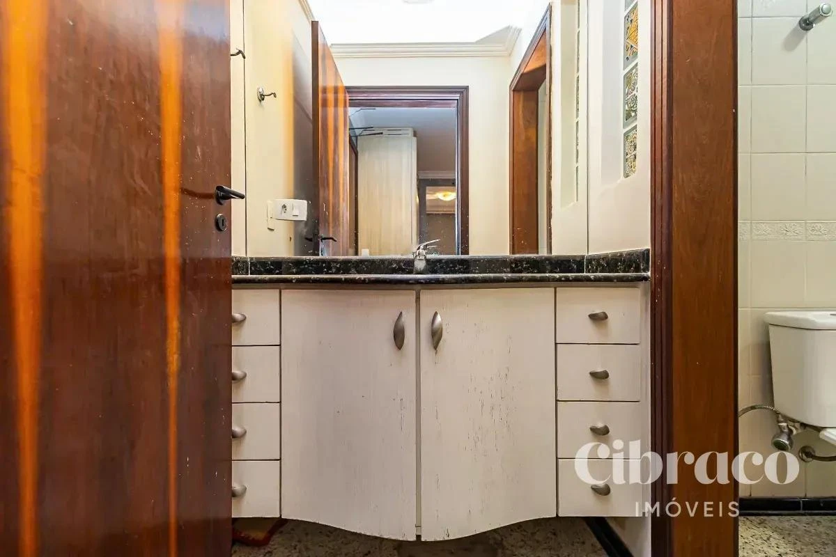 Ванна та 4 спальні: будинок 327 м² — photo 43