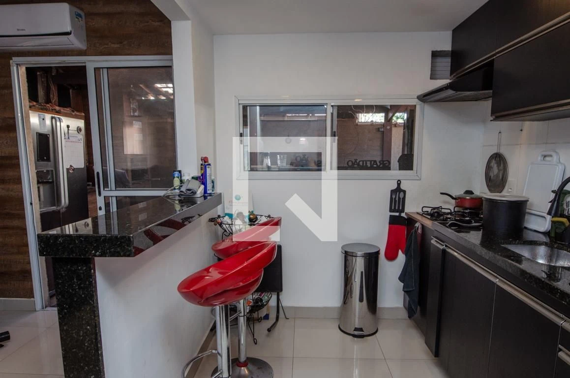 Casa mobiliada com 3 quartos e churrasqueira privativa — photo 41