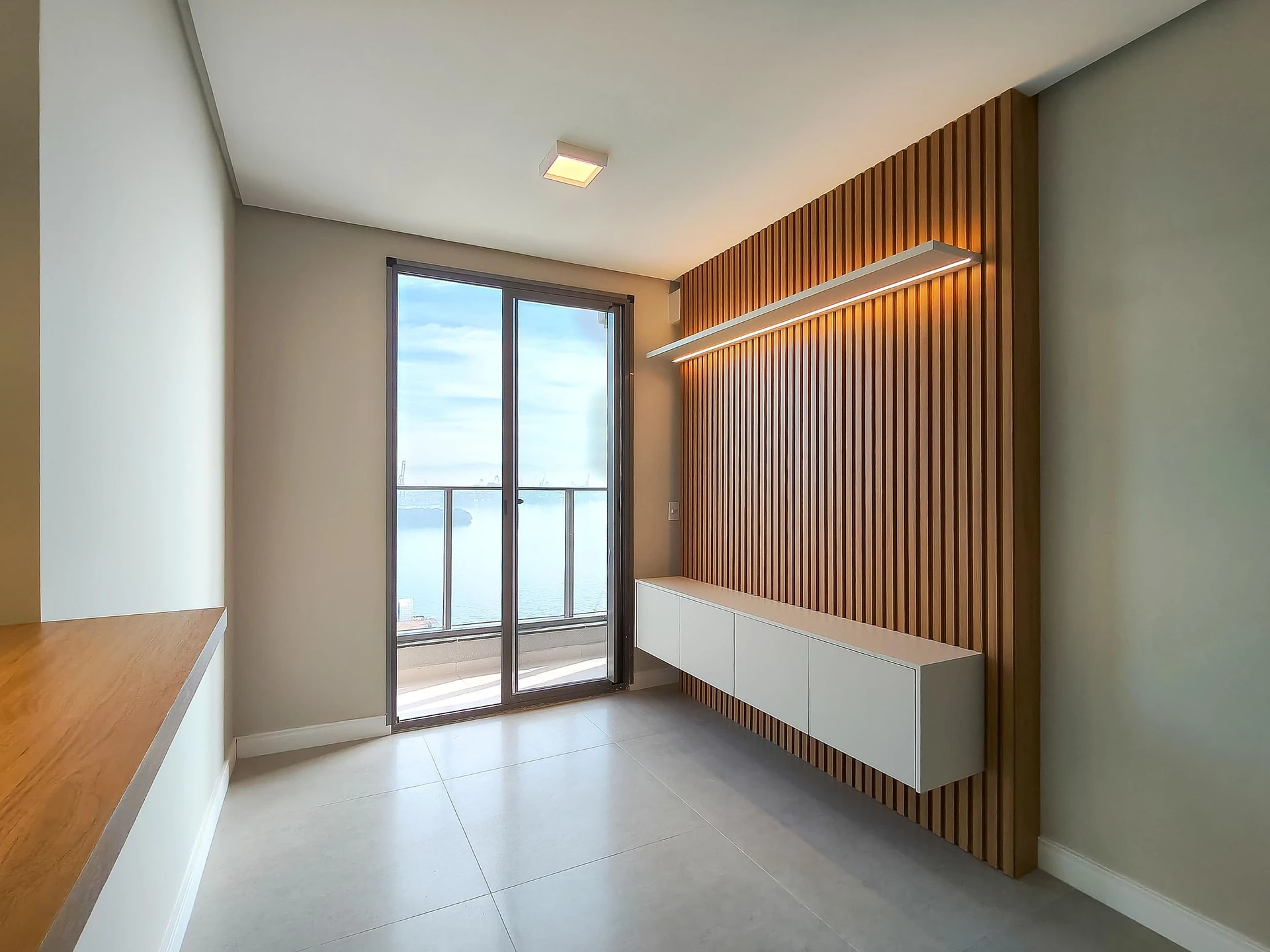 2-bedroom apartment in a building with a sauna — photo 21