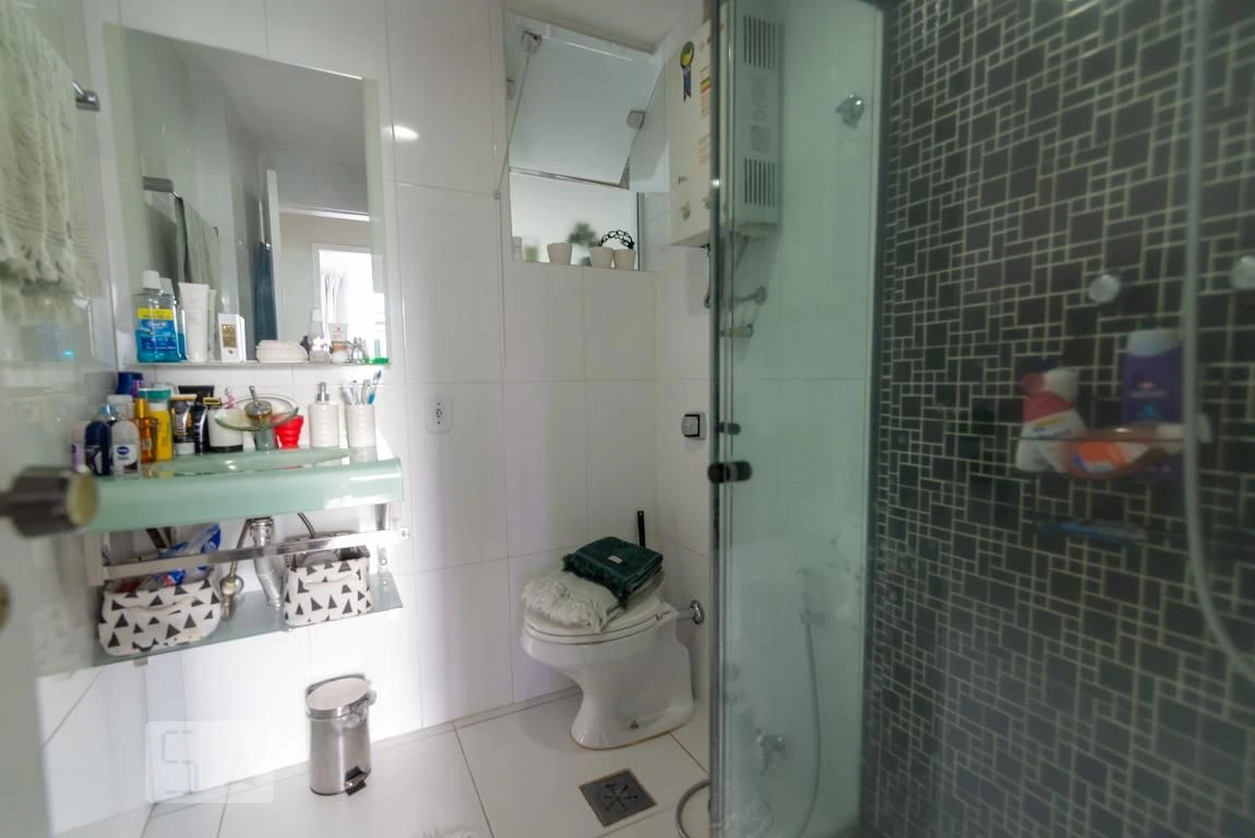 Furnished apartment, 78 m², with a glass-enclosed balcony — photo 31