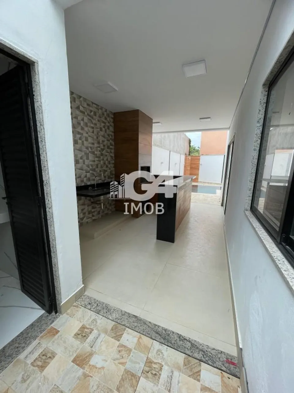 Rental house with 3 bedrooms and 5 bathrooms — photo 11