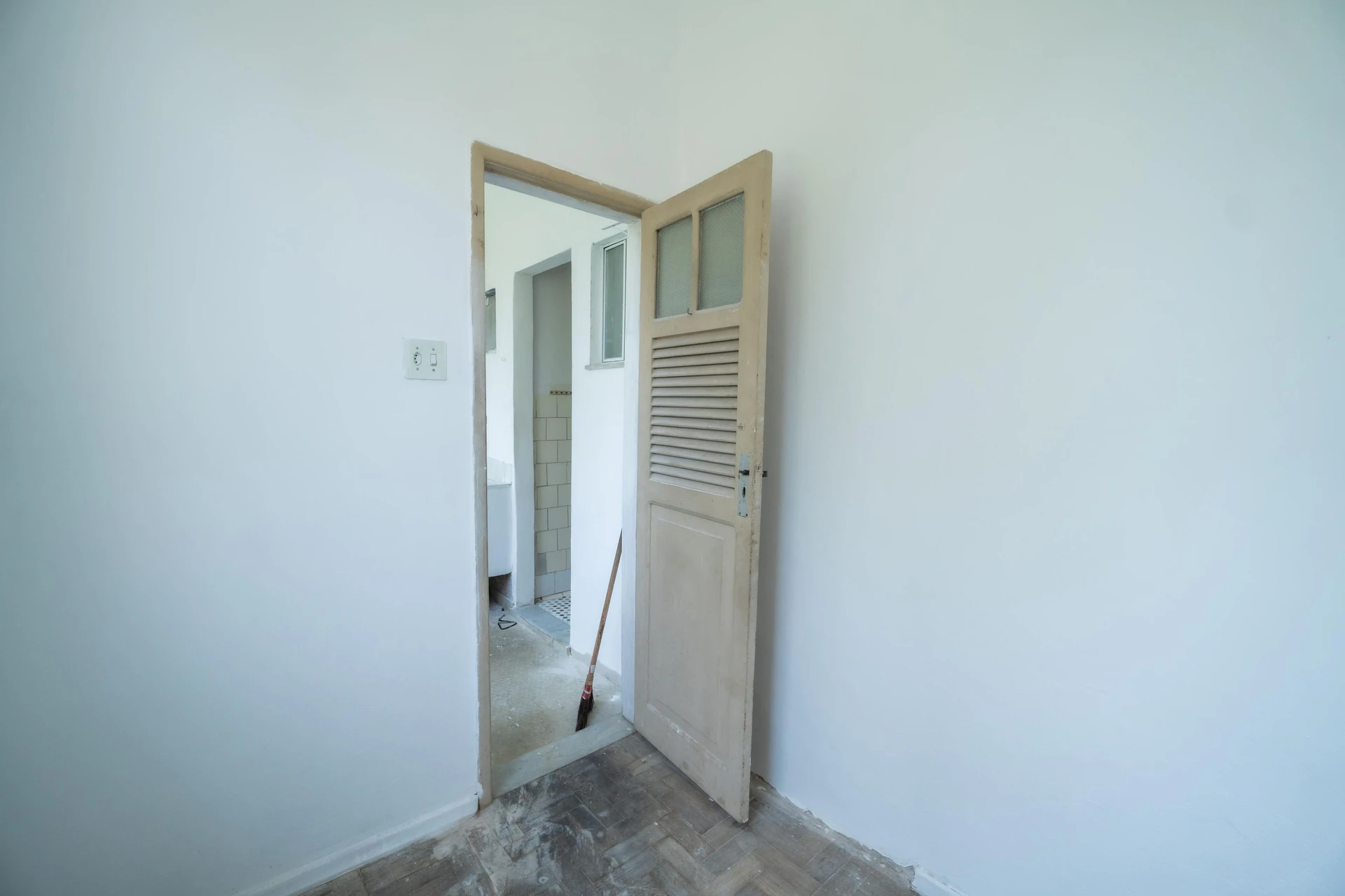 3-bedroom apartment, 55 m² — photo 13