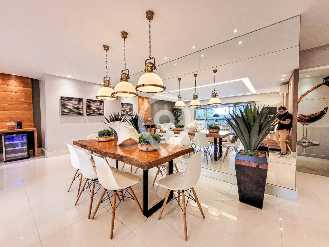Apartamento sem mobília com 3 vagas e 260 m² — photo 13