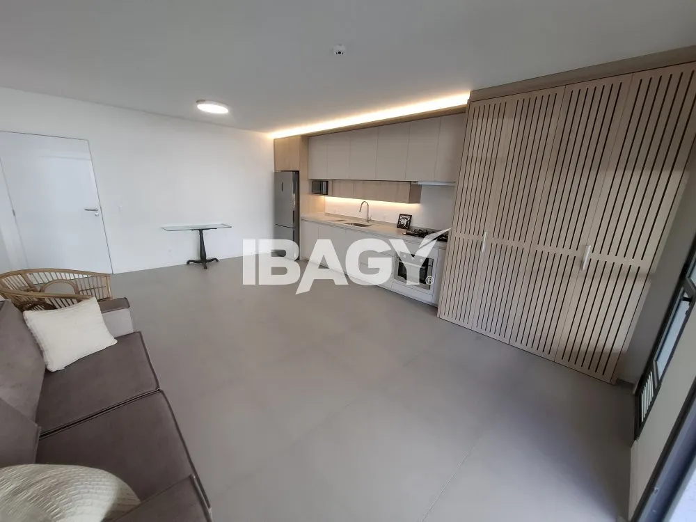 Apartamento amueblado de 2 dormitorios con suite y 2 plazas — photo 5