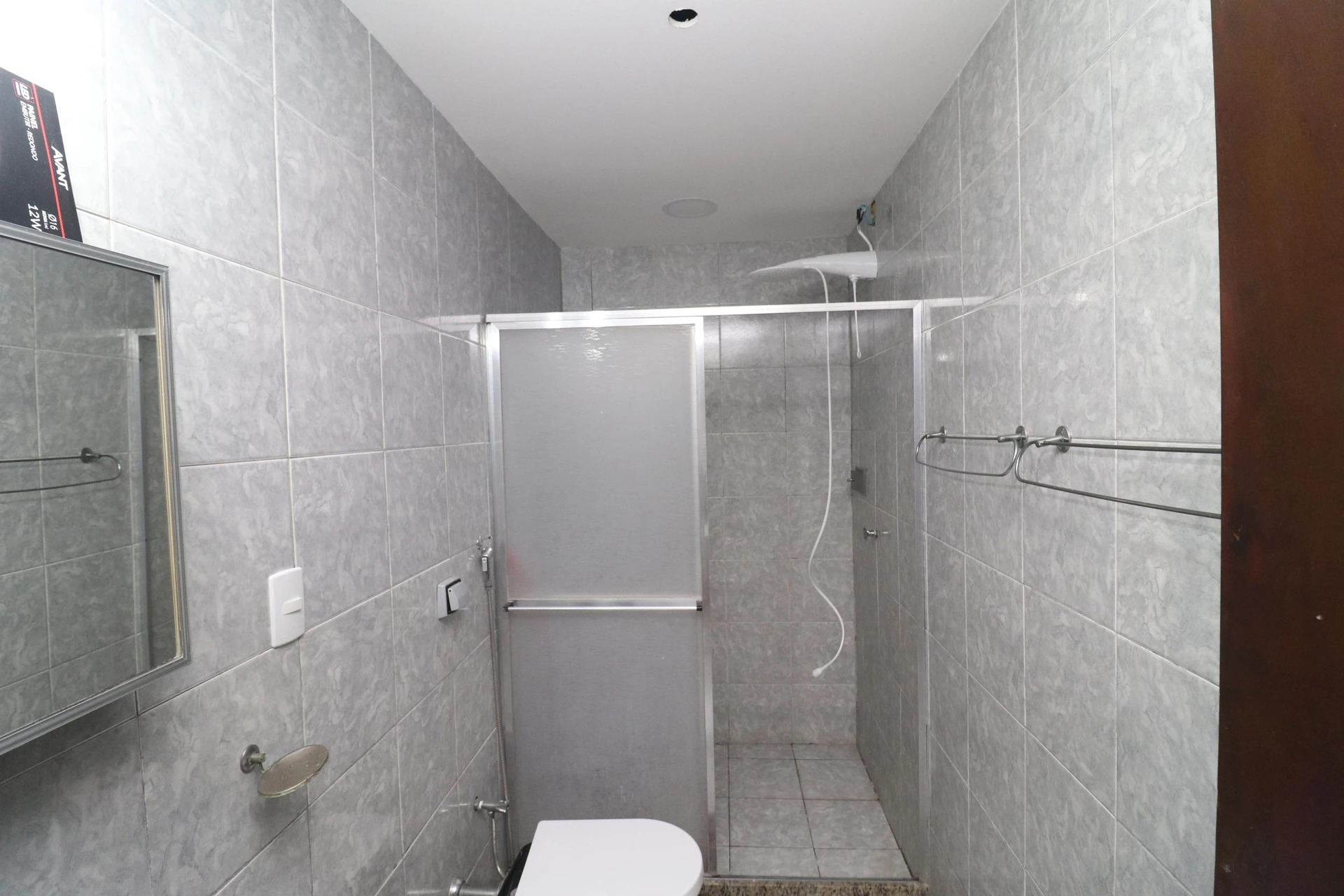 House with 4 suites and 3 parking spaces with private garden — photo 4