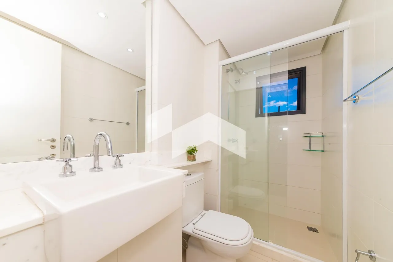76 m² apartment with 2 bedrooms and an open-plan kitchen — photo 13