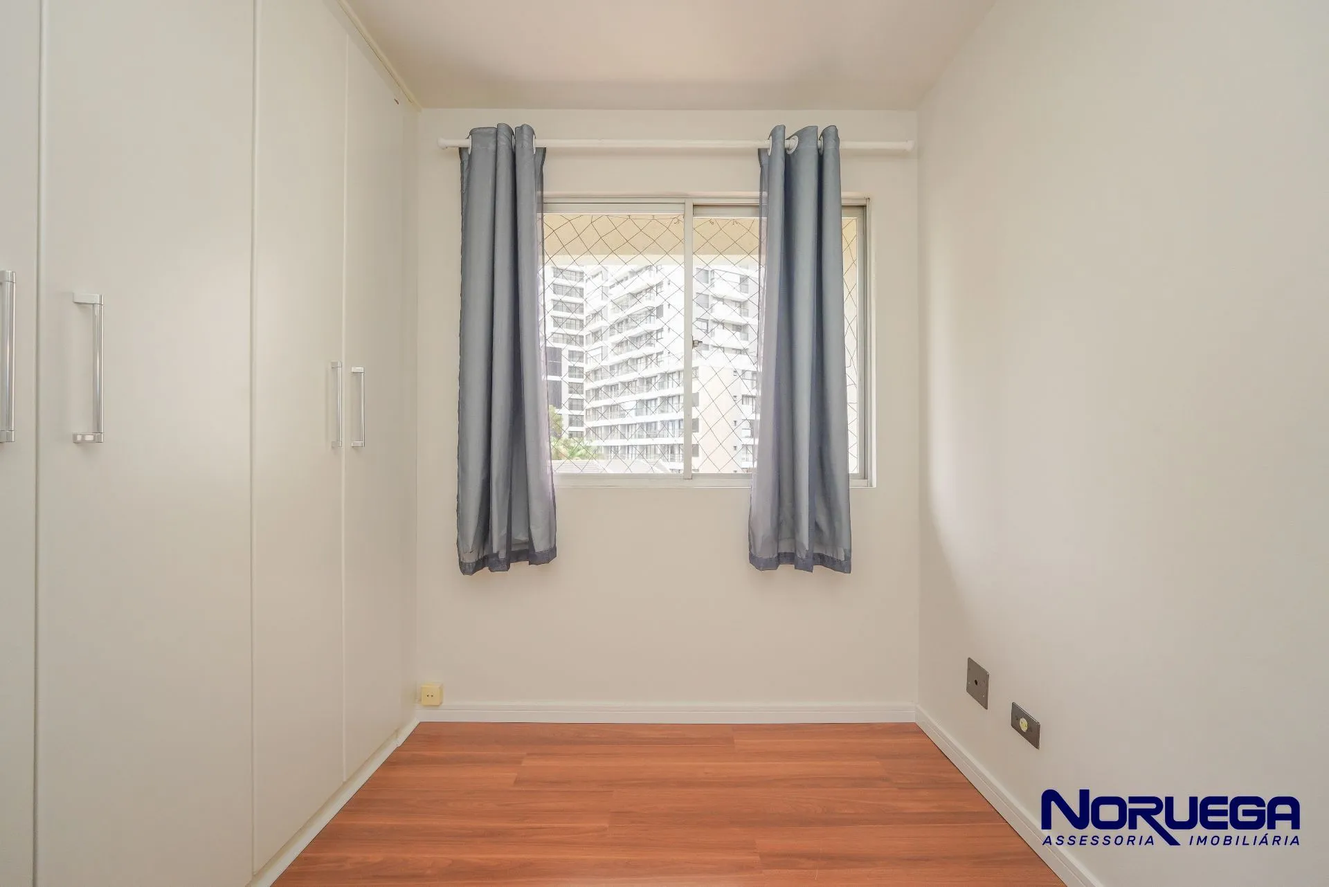 Apartamento com piso de madeira ou laminado, Cristo Rei — photo 14