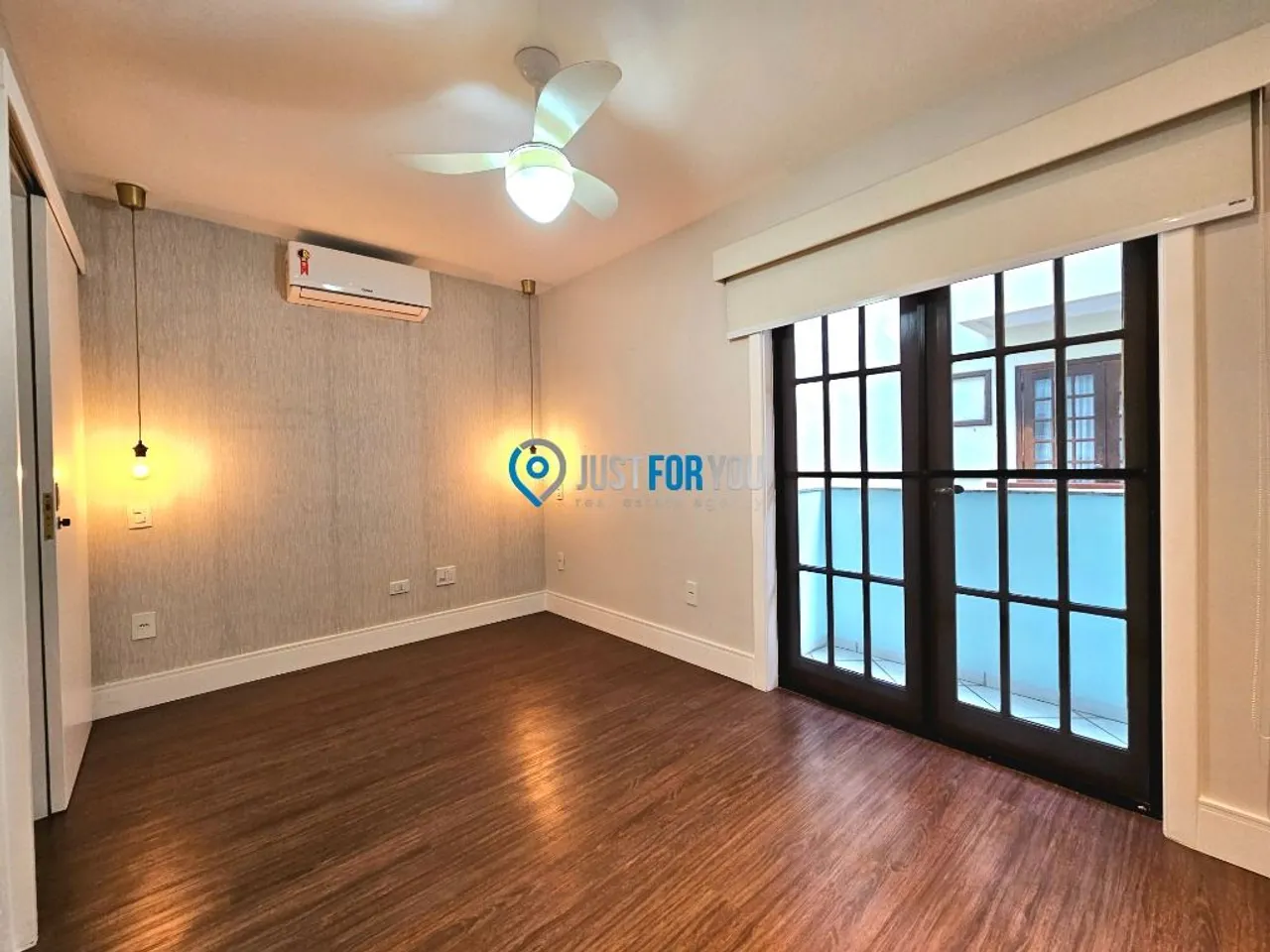 Furnished house with 4 bedrooms and 5 bathrooms — photo 5