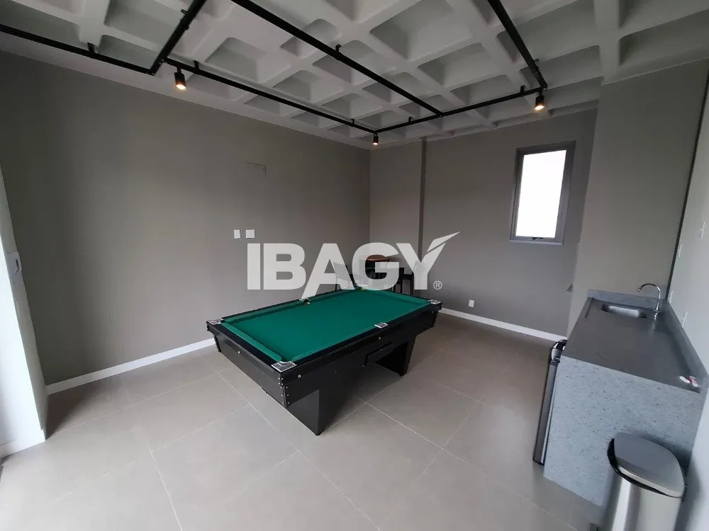 59 m² furnished studio with a ready workspace desk — photo 23