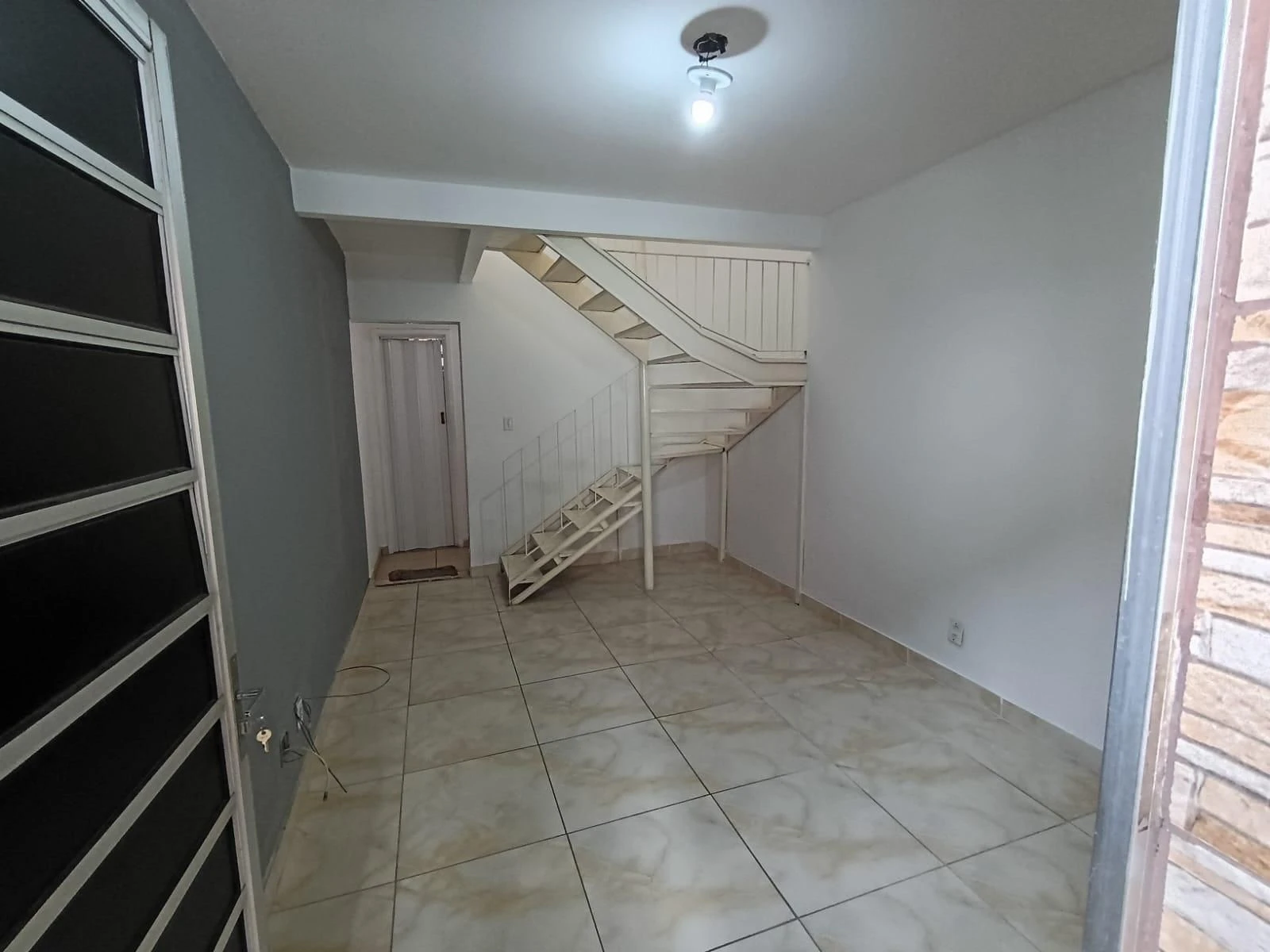 House, 50 m², with a grill on the balcony — photo 15