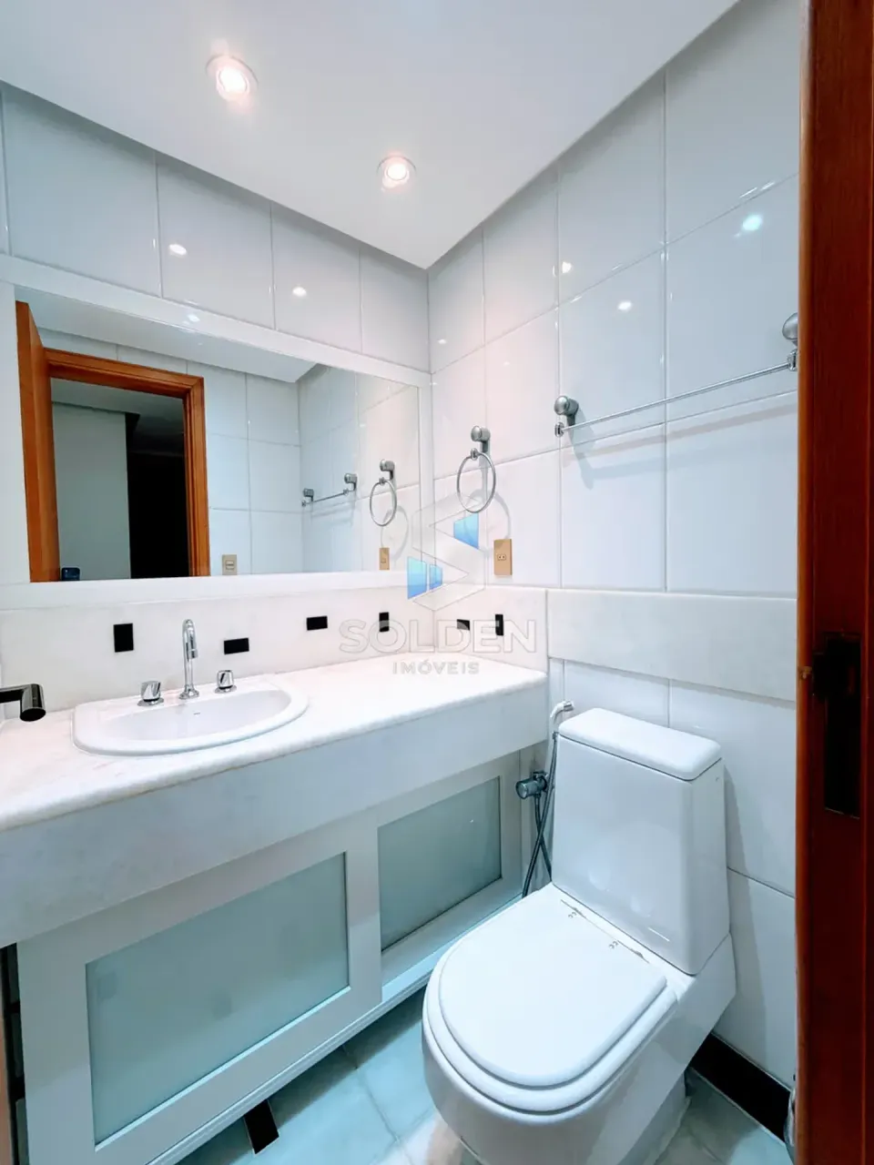 Apartamento com 3 quartos, 130 m² e cozinha a gás — photo 5