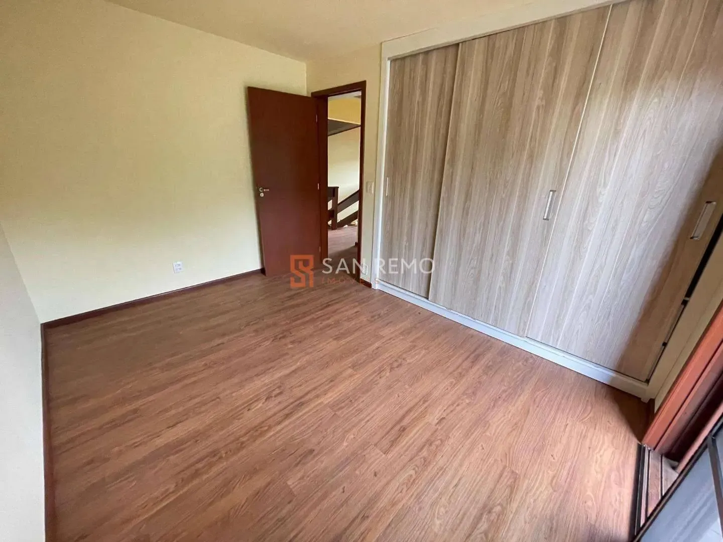 House with 4 bedrooms and 1 en-suite, 600 m² — photo 37