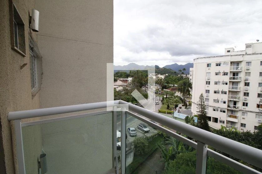 One-bedroom apartment with a mountain view in Rio de Janeiro — photo 20