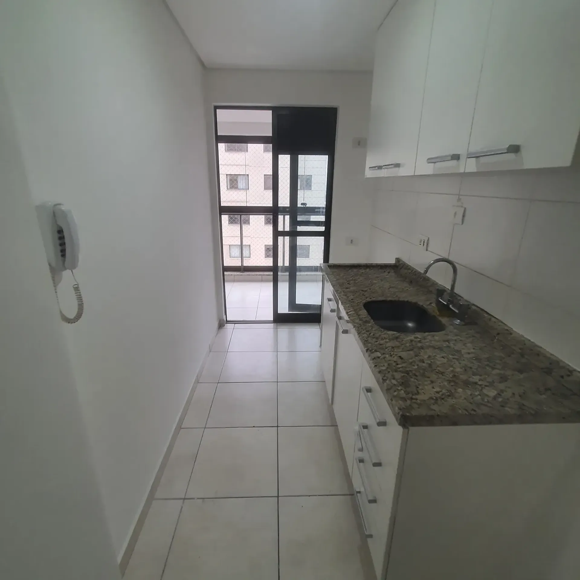 3-bedroom apartment with a private BBQ — photo 5