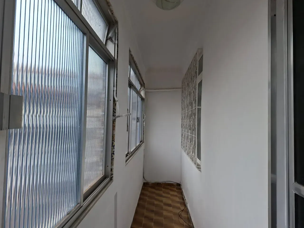 2-bedroom apartment with 1 parking space and 2 bathrooms — photo 13