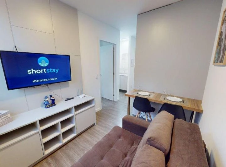 Furnished 1-bedroom apartment with no parking space — photo 6