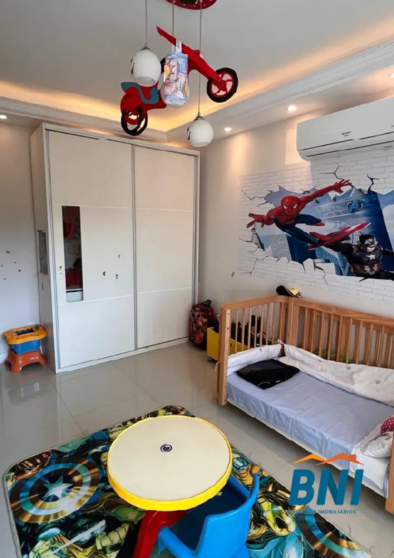 Garden in a 4-bedroom house, 320 m² — photo 14