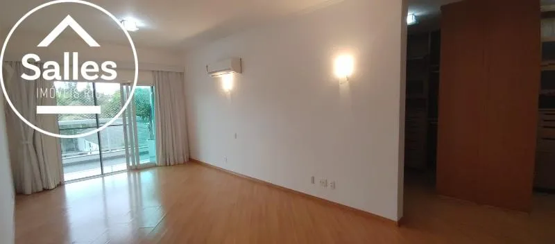 Casa sem mobília com 4 quartos, 5 banheiros e varanda — photo 28