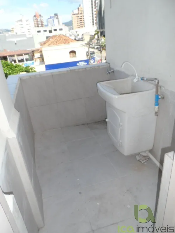 2-bedroom apartment with 95 m² and a closed kitchen — photo 6