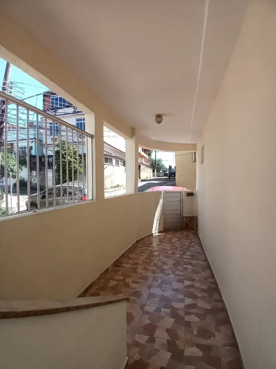 House with 2 bedrooms, 2 bathrooms and balcony, no parking — photo 15