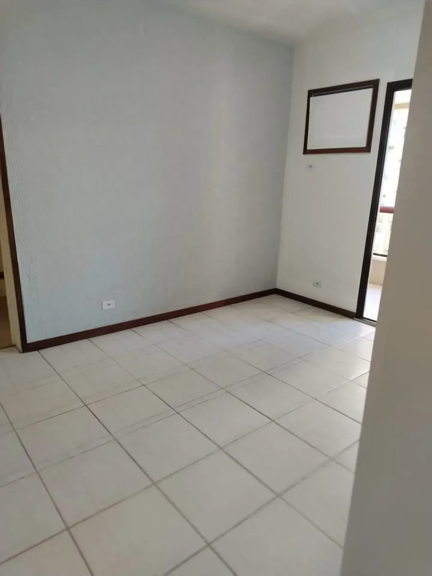 64 m² rental apartment with 2 bedrooms and balcony — photo 5