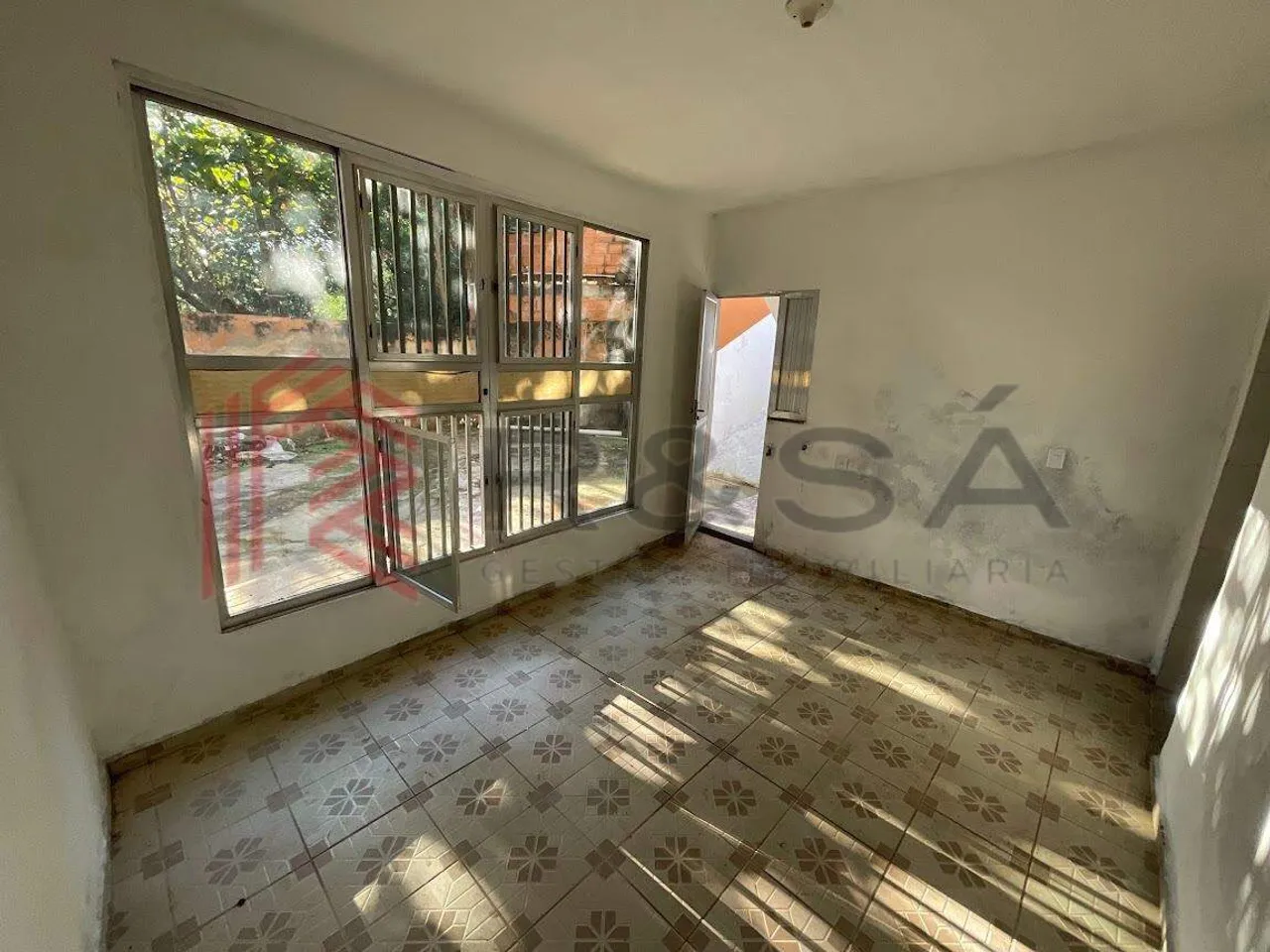 Rental house with 2 bedrooms and 1 bathroom — photo 2
