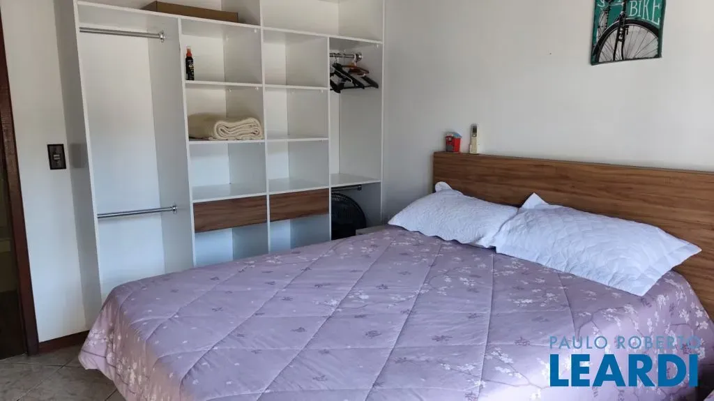 Дом 400 м² с 4 спальнями, 3 ванными и 2 местами — photo 13