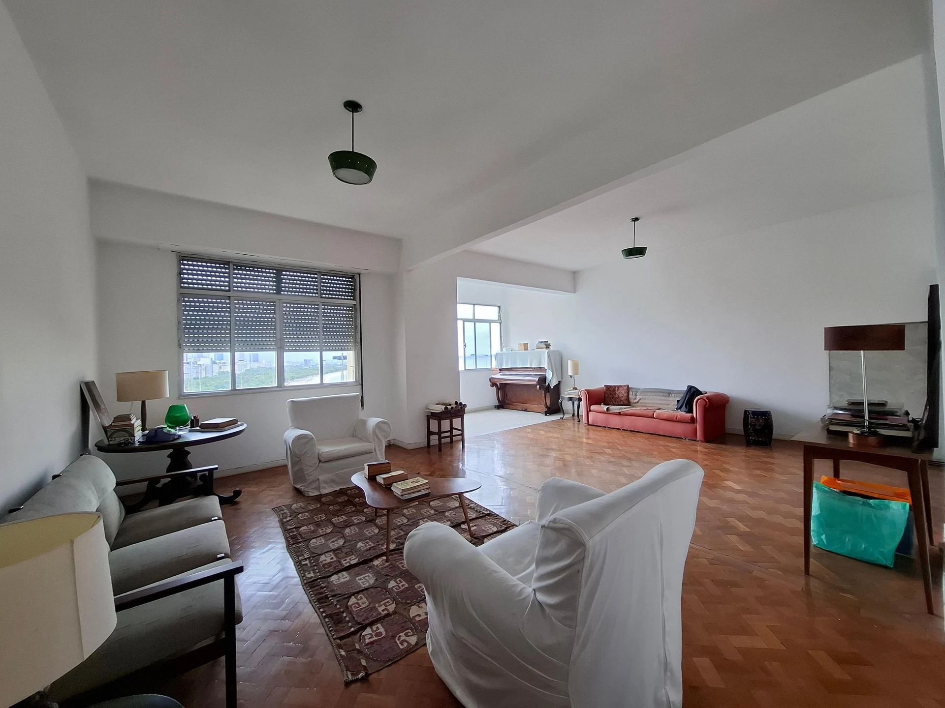 3-bedroom apartment with a home office in Rio de Janeiro