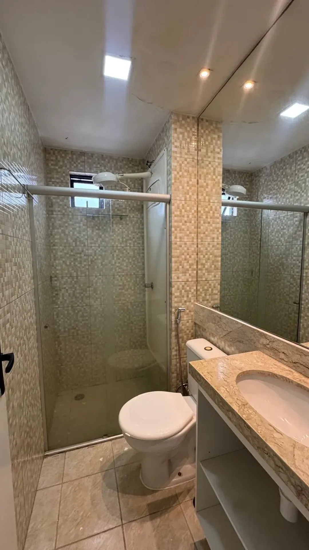 3-bedroom apartment with balcony and 2 parking spaces — photo 4