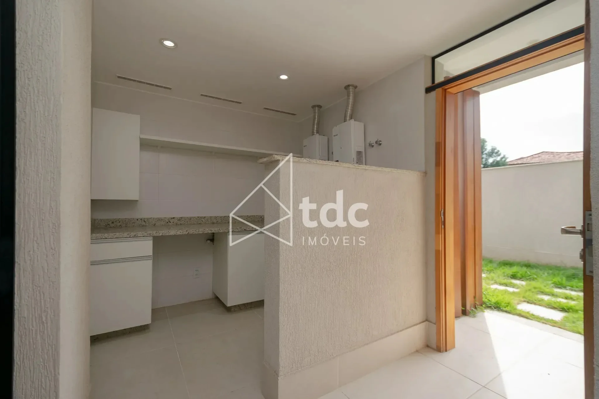 Casa em condomínio com 4 suítes e 3 vagas — photo 16