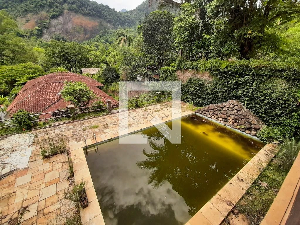 House with 6 bedrooms and 9 bathrooms, 911 m² and 3 parking — photo 68