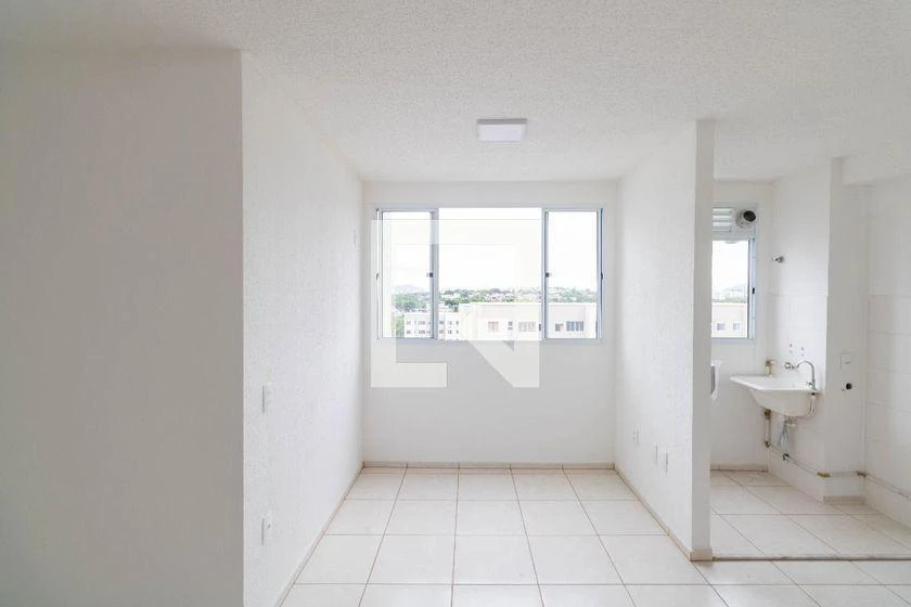 2-bedroom apartment with a mountain view — photo 5