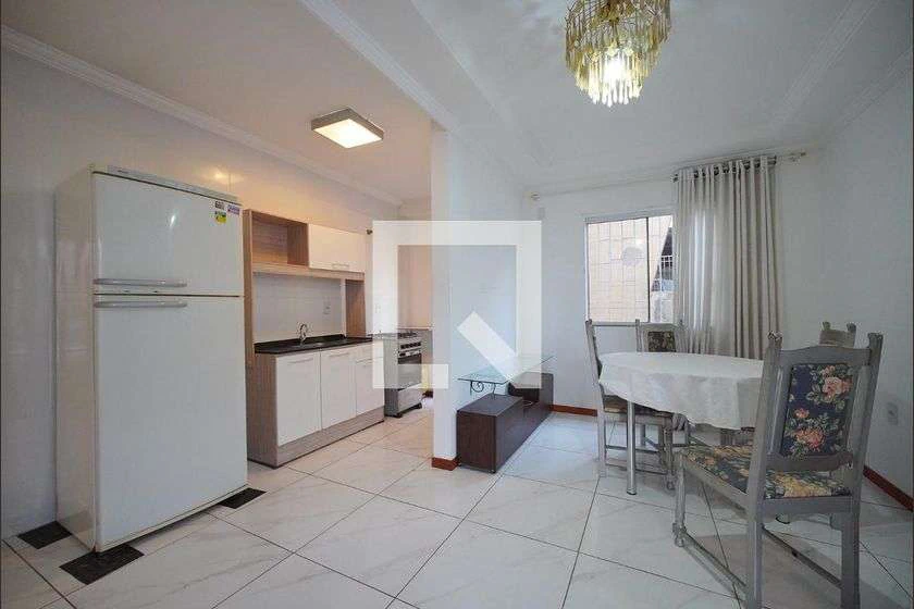 Furnished 2-bedroom apartment with gas open-plan kitchen — photo 2