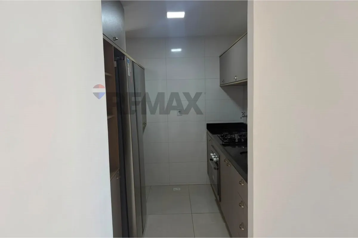 2-bedroom apartment with private BBQ and 2 parking spaces — photo 14