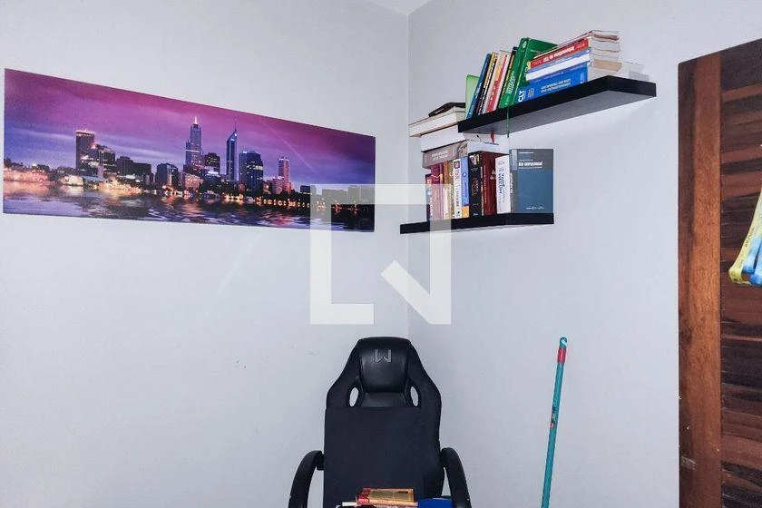 Unfurnished 2-bedroom rental apartment with 2 bathrooms — photo 9