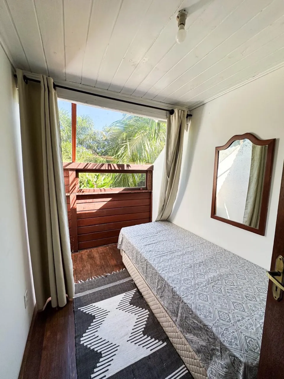 Furnished house, 135 m², with a water view — photo 13