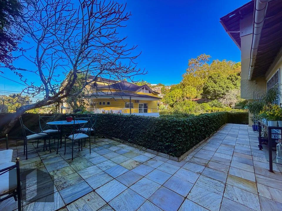 Casa triplex amueblada con 7 dormitorios y 5 suites — photo 30