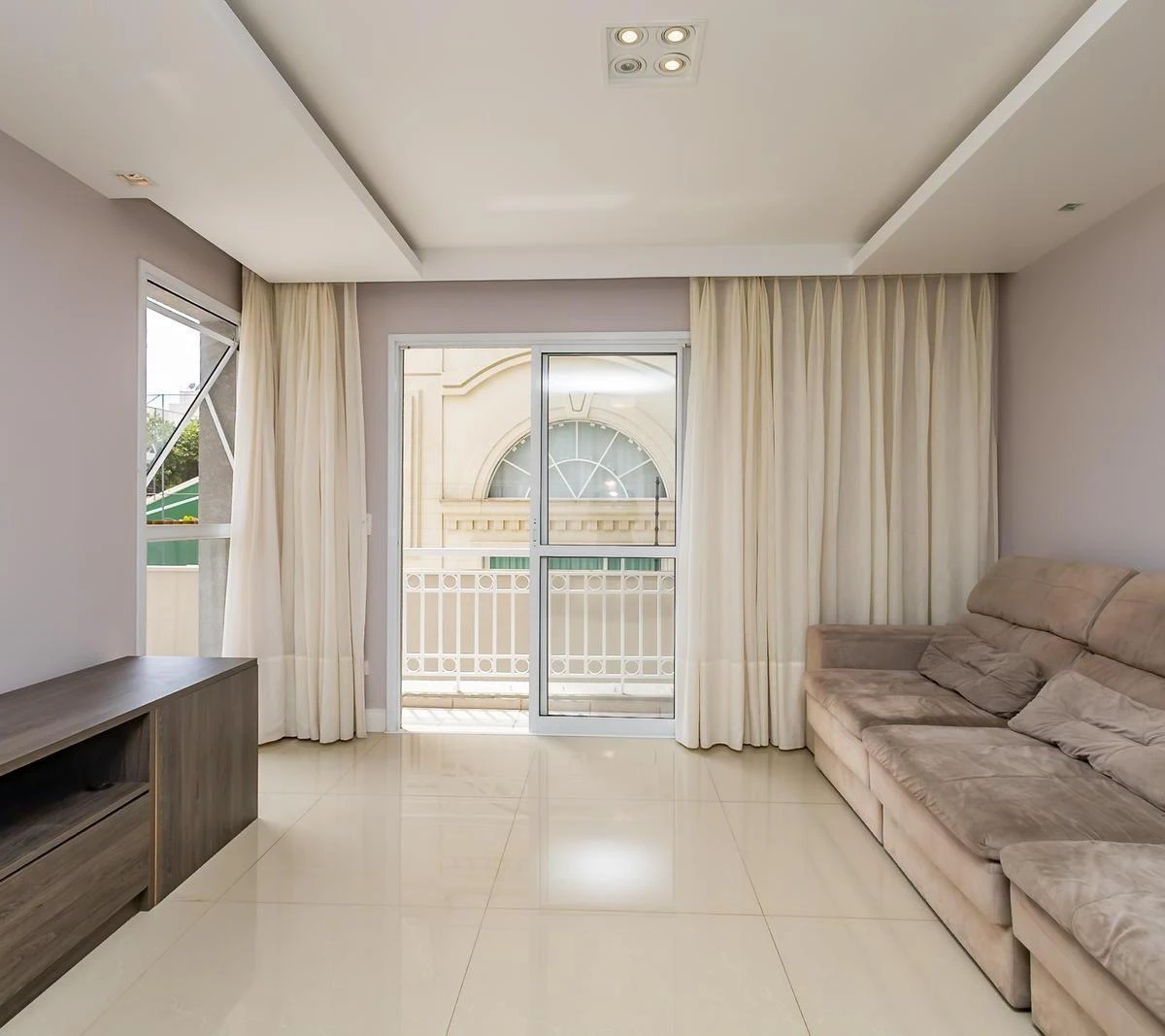 Home office in a 2-bedroom apartment, 95 m² — photo 49