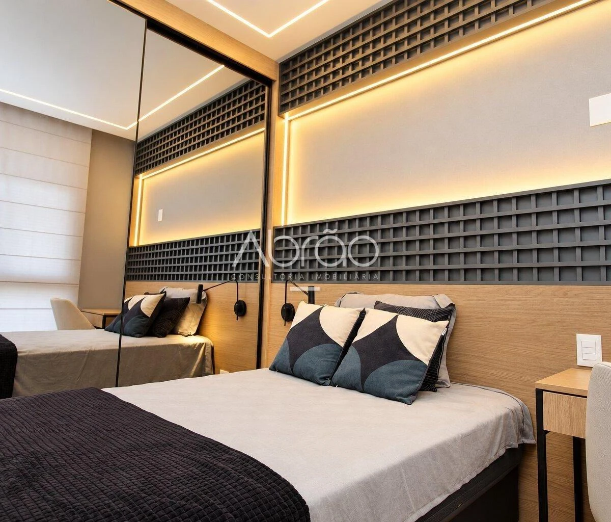 3-bedroom apartment with floor-to-ceiling windows — photo 38