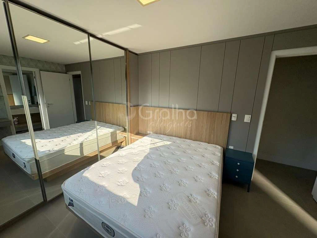 Apartamento sin amueblar con 3 suites y 1 plaza de garaje — photo 3