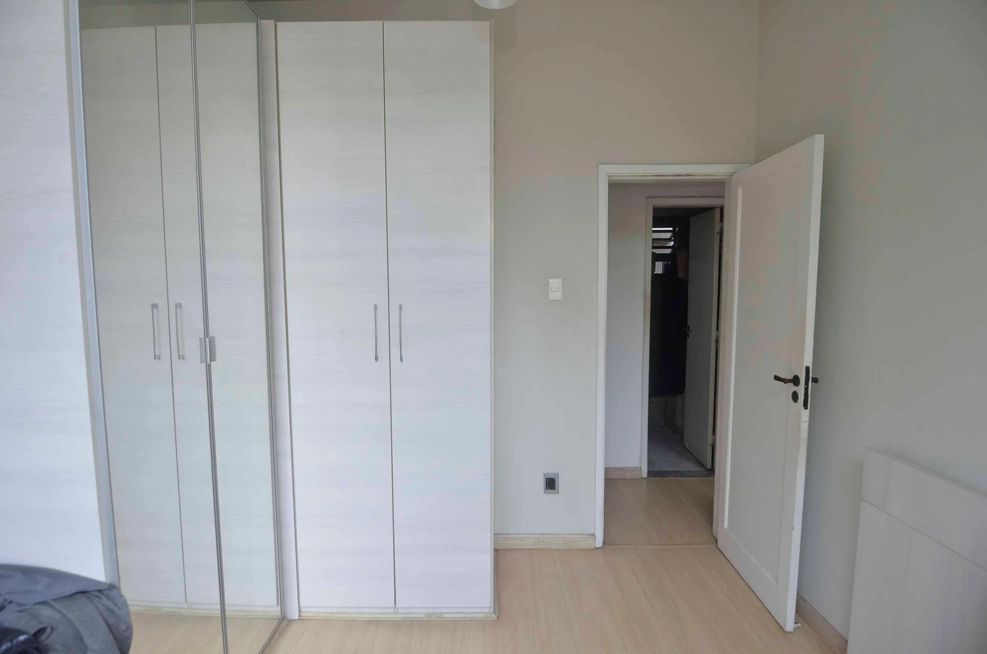 3-bedroom apartment with a home office in Rio de Janeiro — photo 25