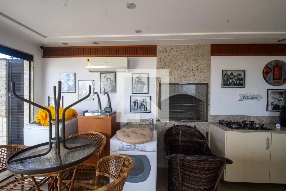 Apartamento mobiliado com 4 quartos e jacuzzi no prédio — photo 71