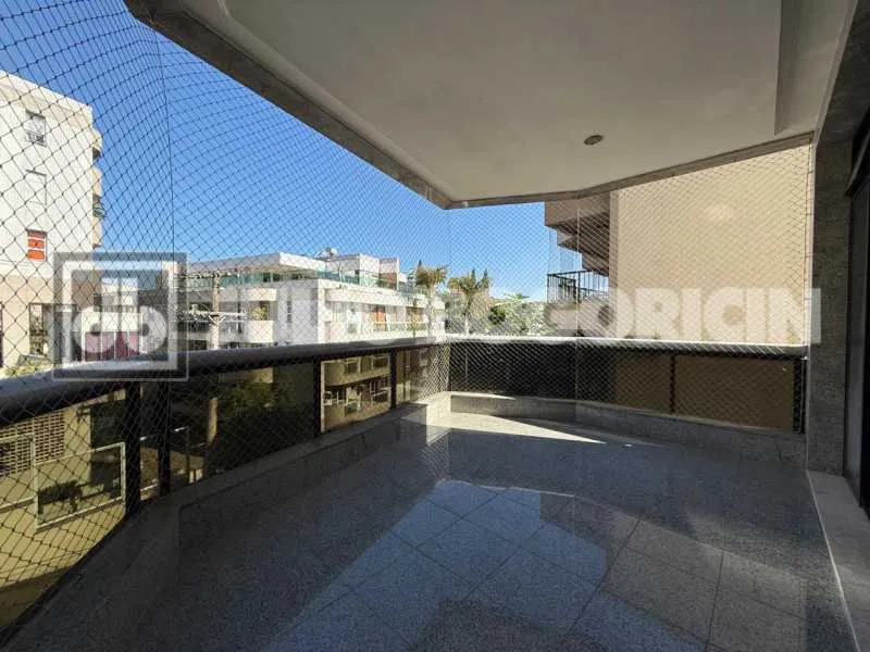 Apartamento sem mobília com 4 quartos e 5 banheiros — photo 6