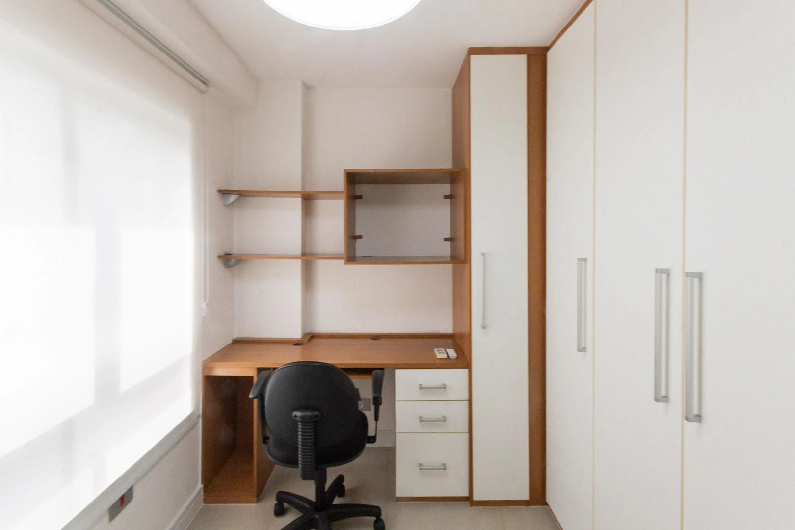 Робоче місце та 2 спальні: квартира 61 м² — photo 17